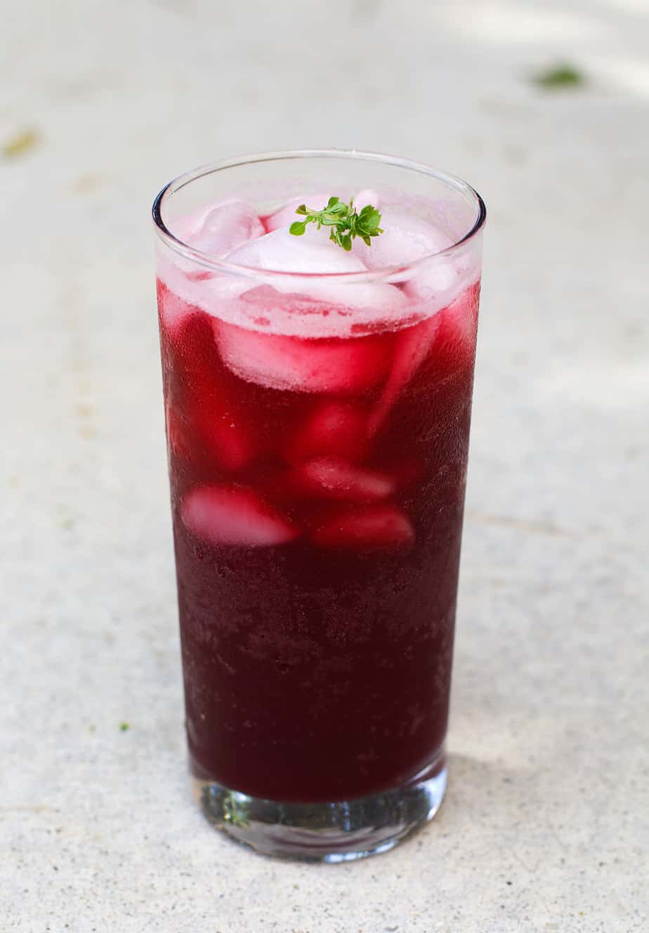 skinny-summer-drink-cherry-tart-lemonade