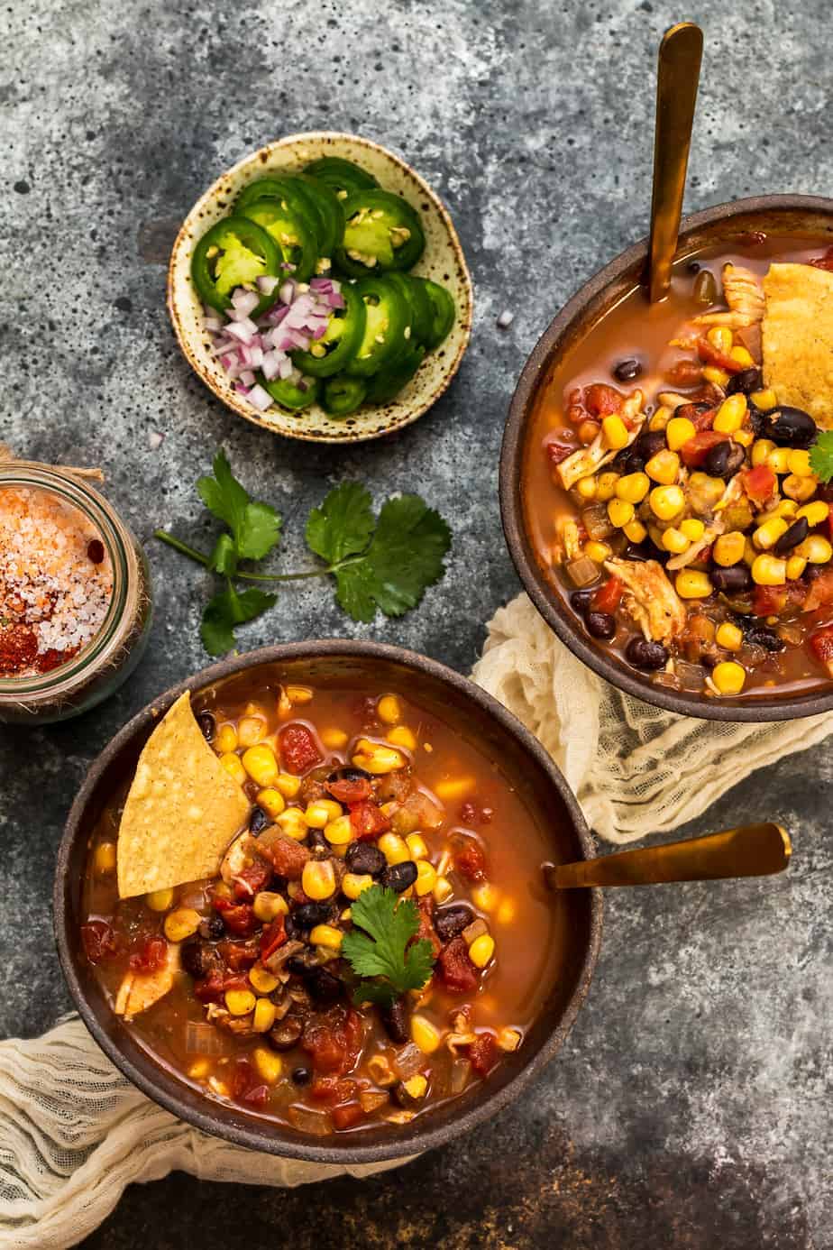 slow cooker chicken taco soup