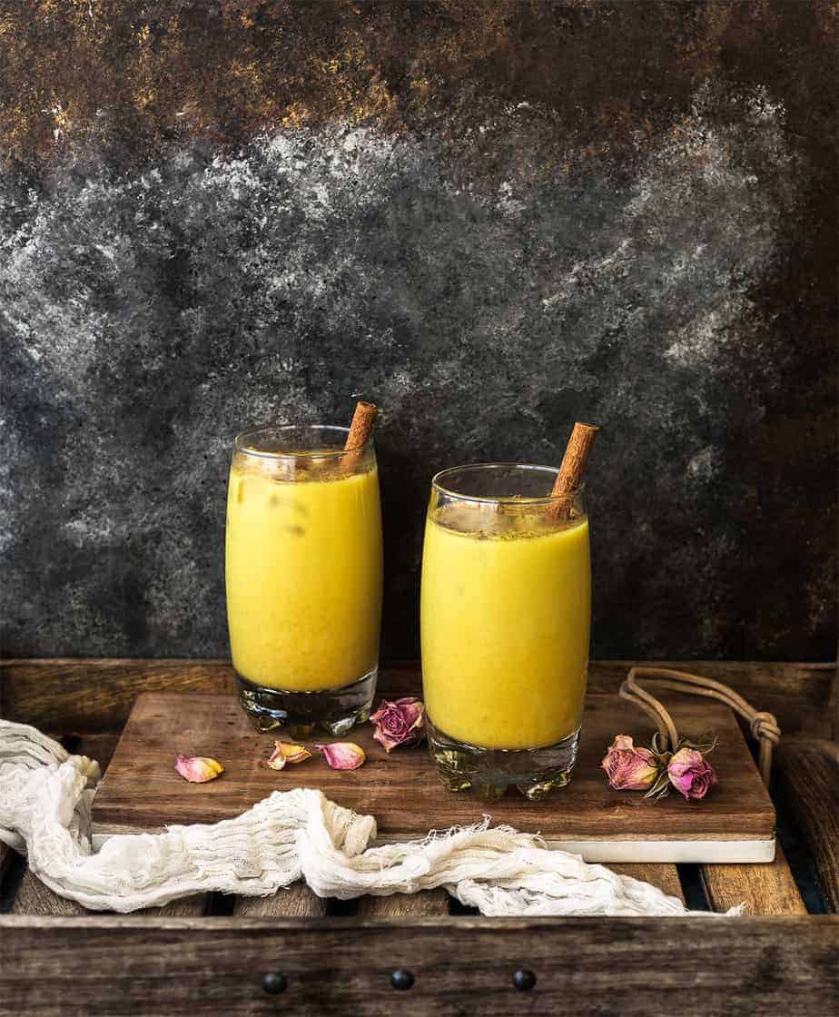 golden milk recipe turmeric. Anti-inflammatory drink to prevent cancer, treat arthritis and more