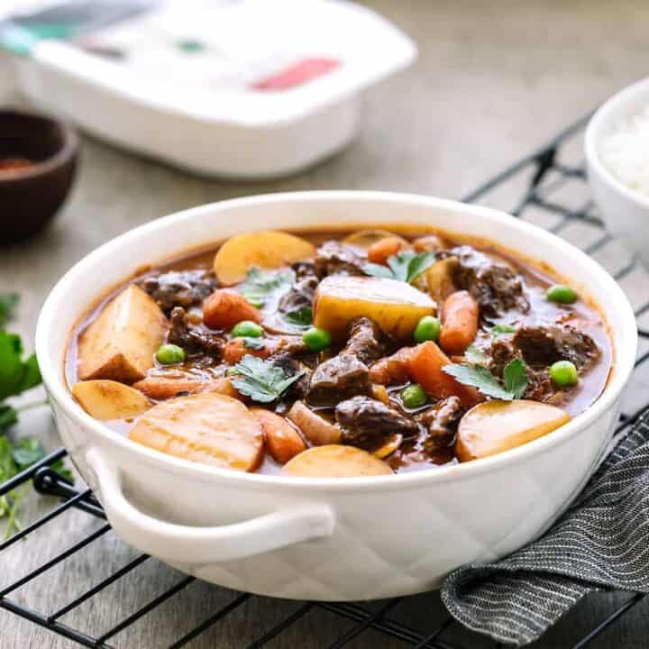 One Pot Beef Stew Slow Cooker Recipe - Posh Journal