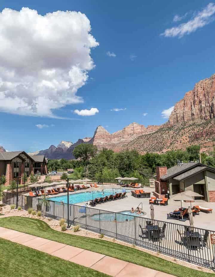 best place to stay for zion national park. SpringHIll Suite springdale review.