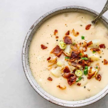 Instant Pot Potato Bacon Soup