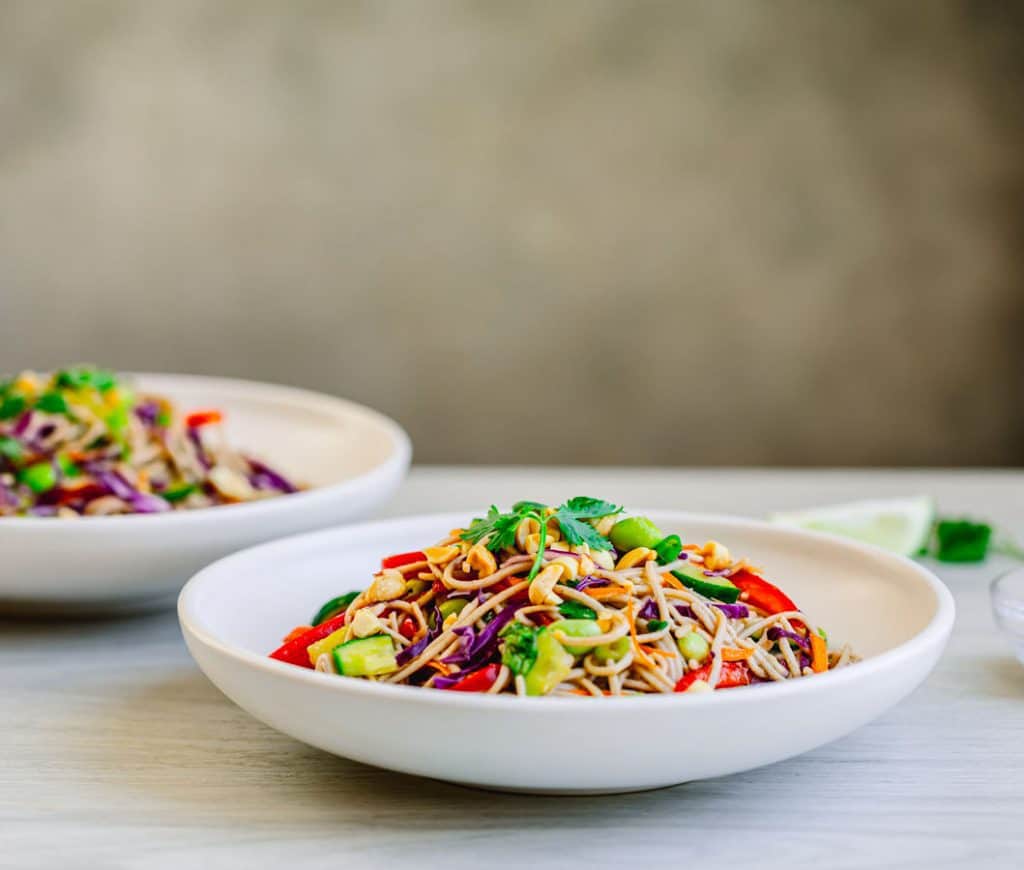 soba noodle salad with asian salad dressing