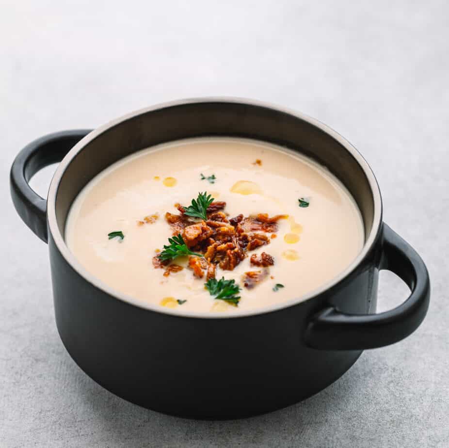 Instant Pot Cauliflower Soup