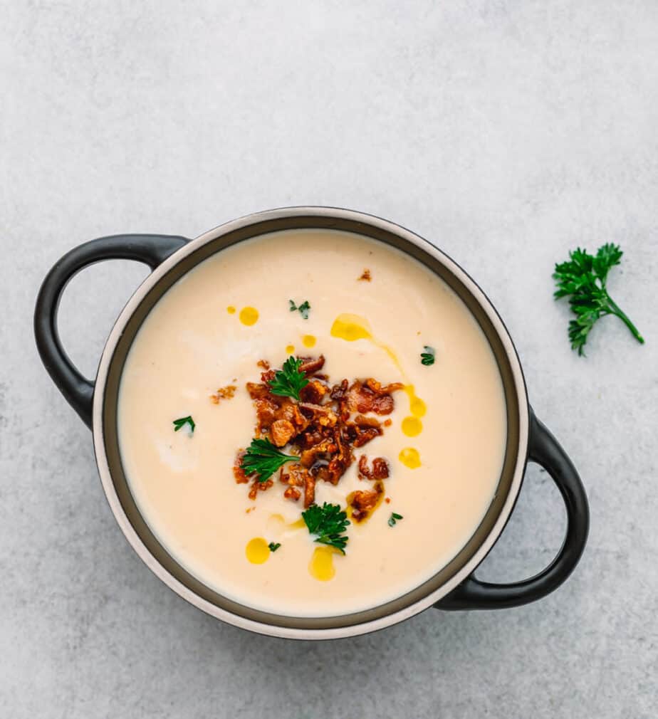 https://poshjournal.com/wp-content/uploads/2019/10/instant-pot-cauliflower-soup-4-937x1024.jpg