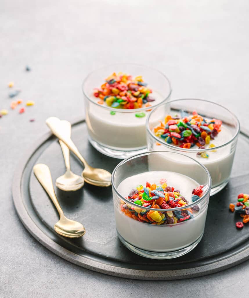 Panna Cotta with Fruity PEBBLES™