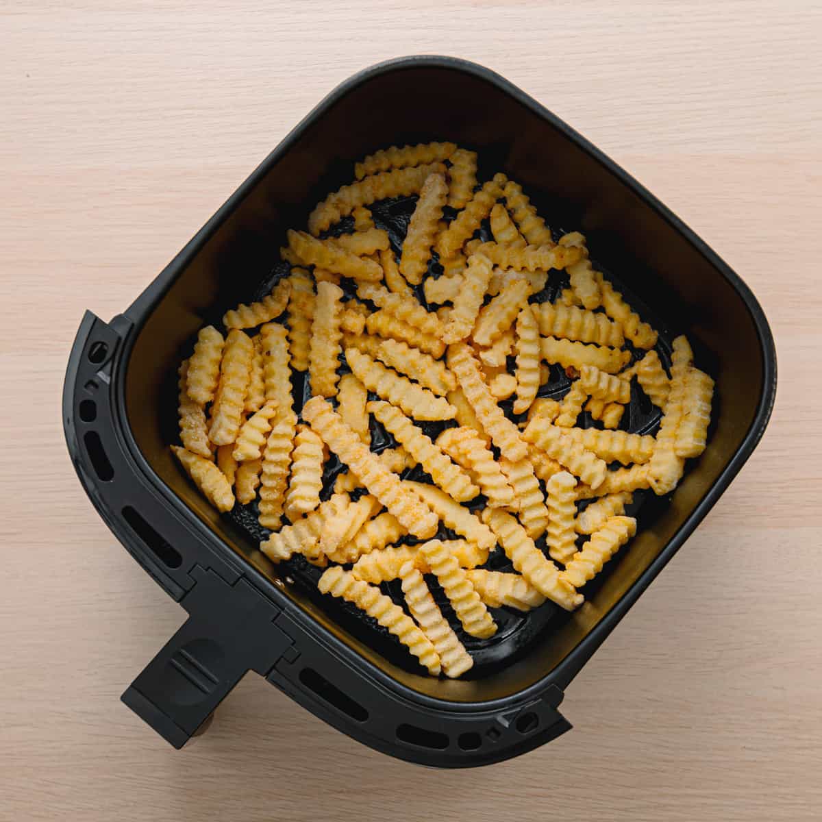 How to Cook Frozen Fries in an Air Fryer