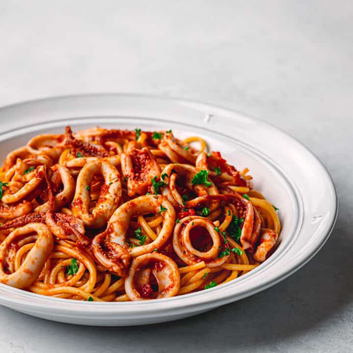 Easy Squid Pasta With Marinara Sauce - Posh Journal