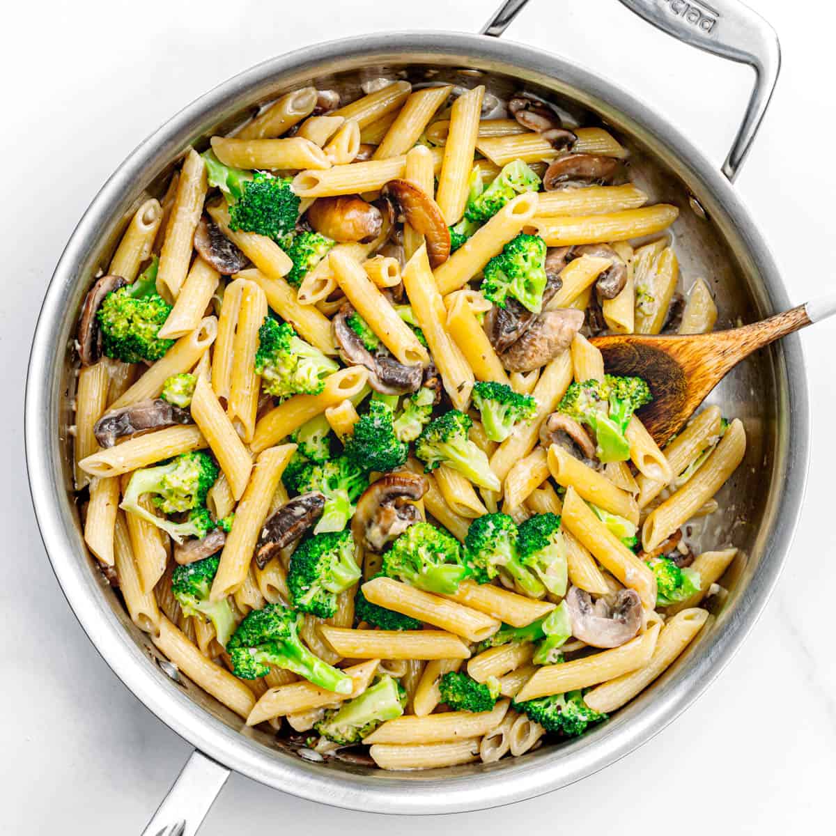 mushroom broccoli pasta recipe. 
