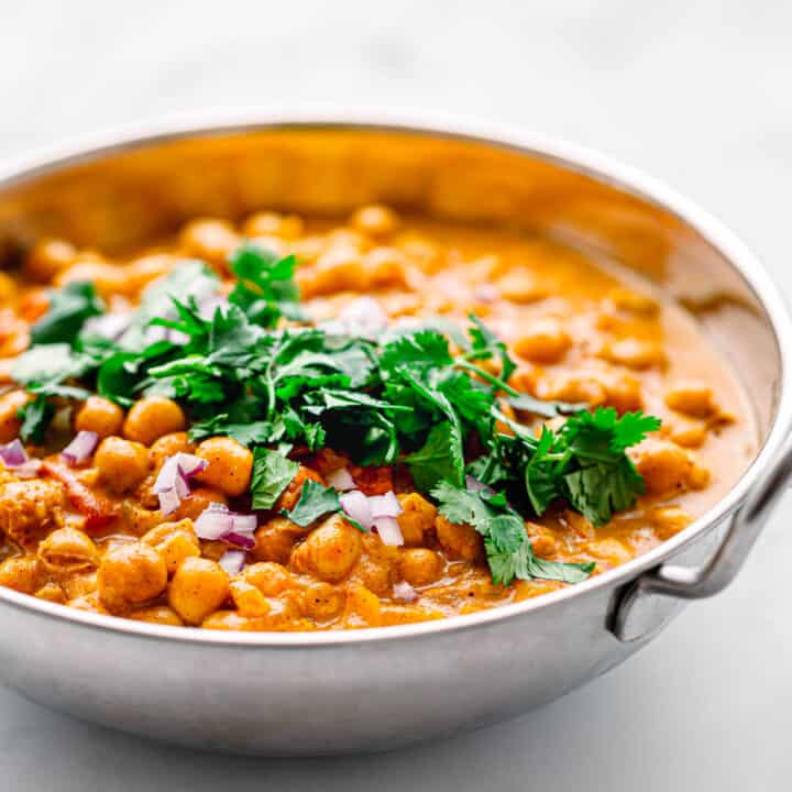 Easy Vegan Coconut Chickpea Curry - Posh Journal