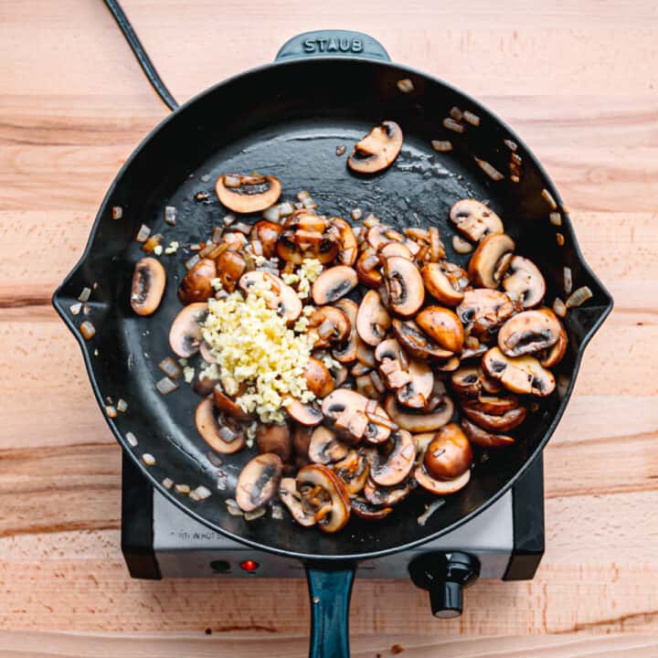 Simple Mushroom Pasta - Posh Journal