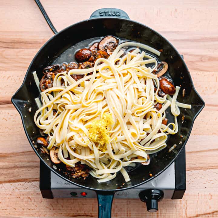 Simple Mushroom Pasta - Posh Journal