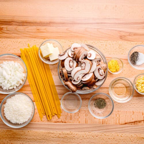 Simple Mushroom Pasta - Posh Journal