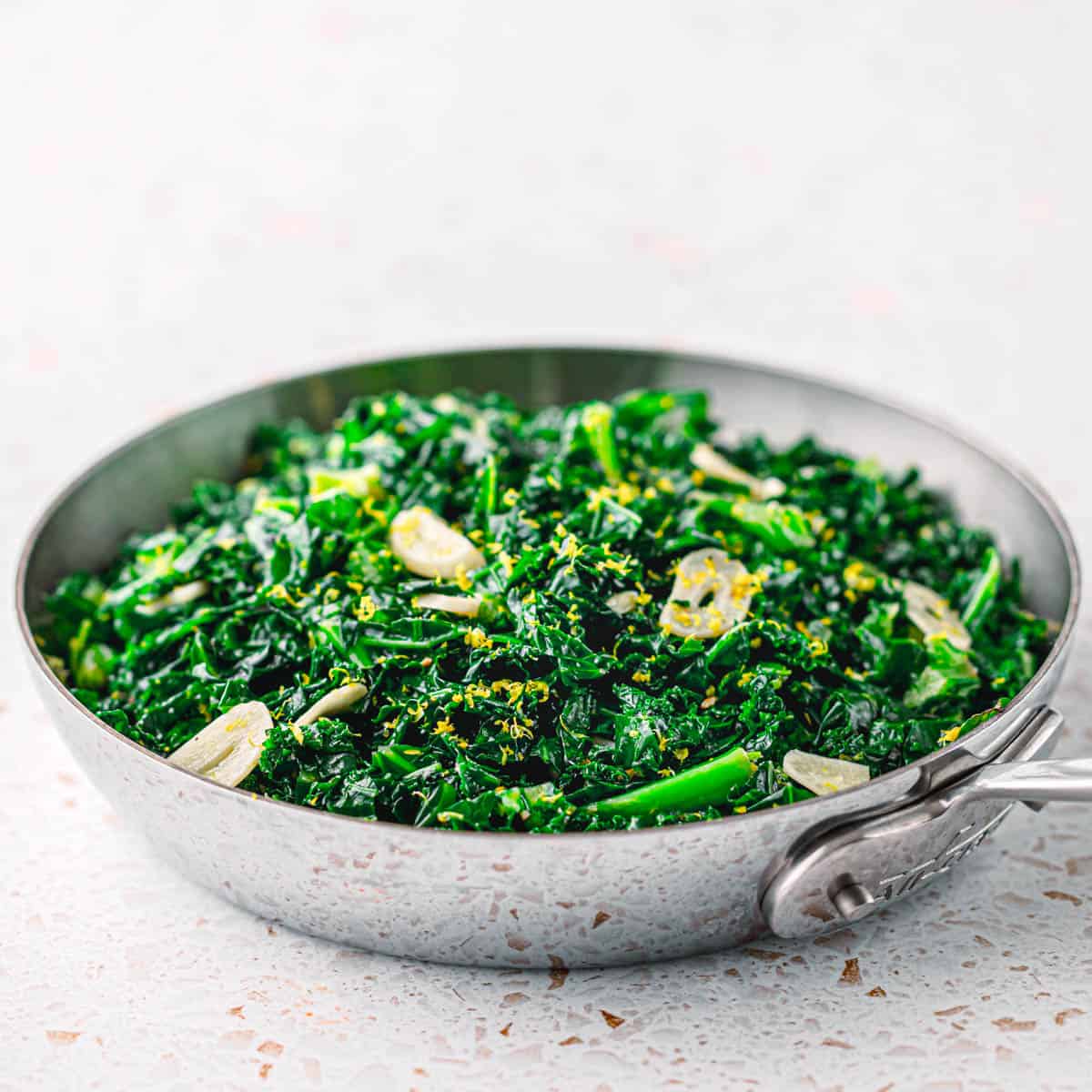 Sautéed kale with garlic