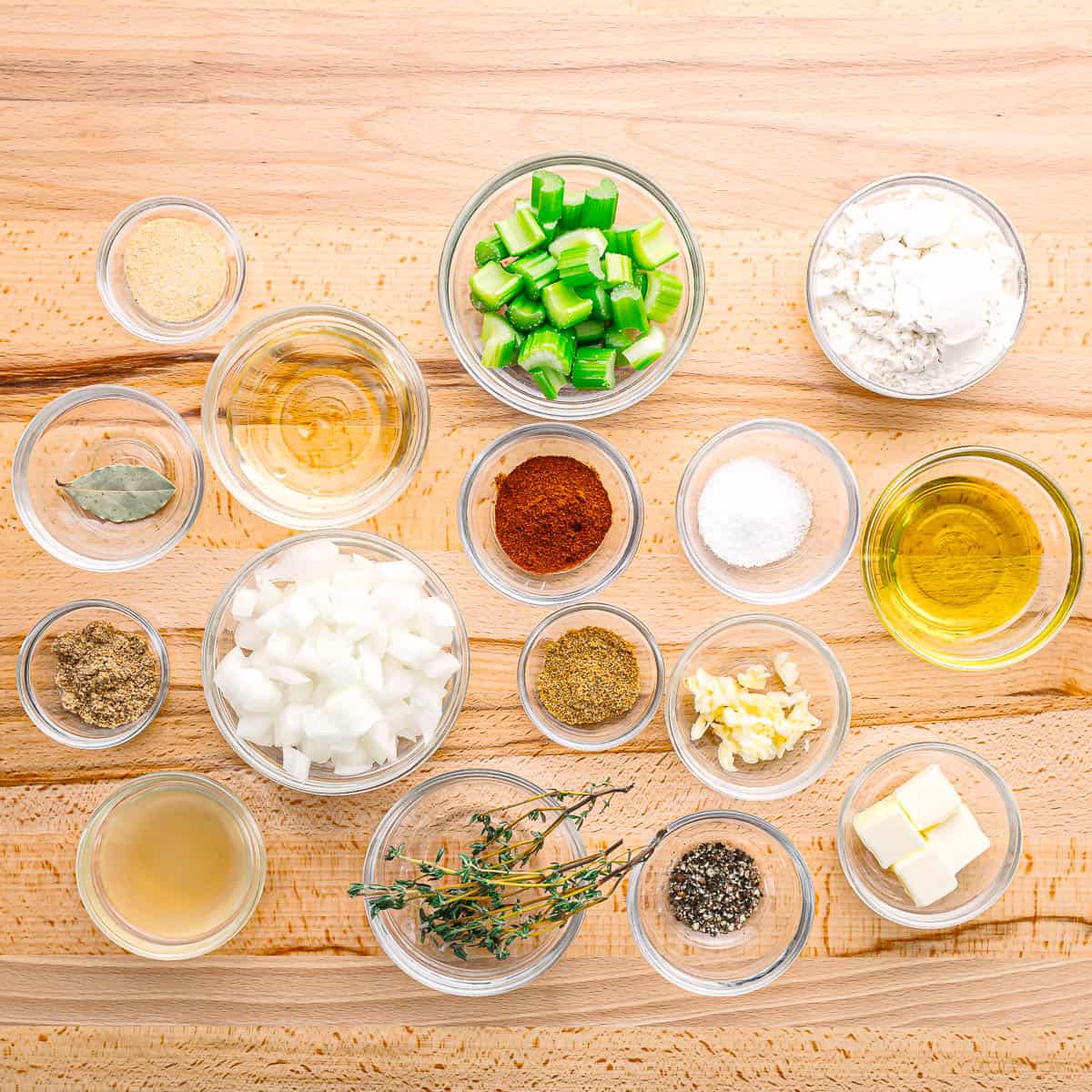 ingredients for braising chicken.