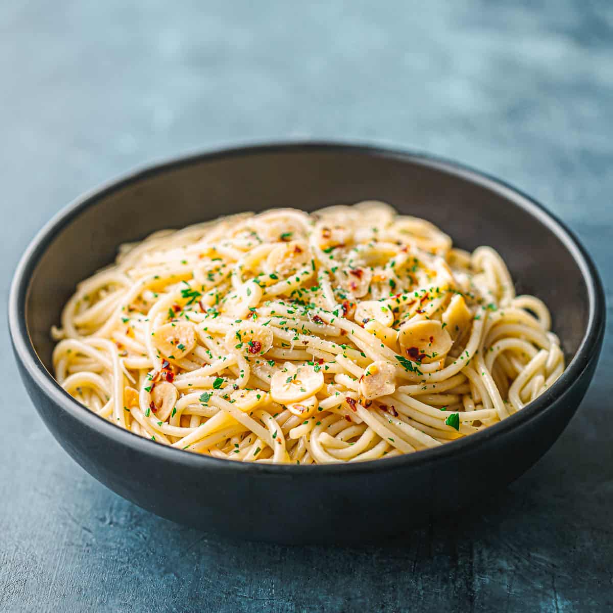 spaghetti aglio e olio recipe.