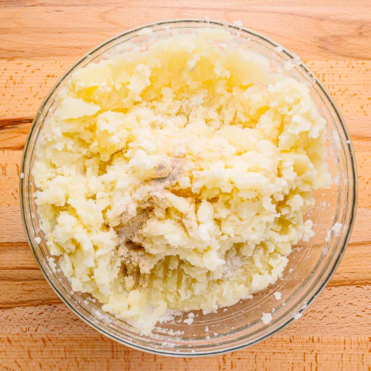 season mashed potatoes with white pepper and salt. 