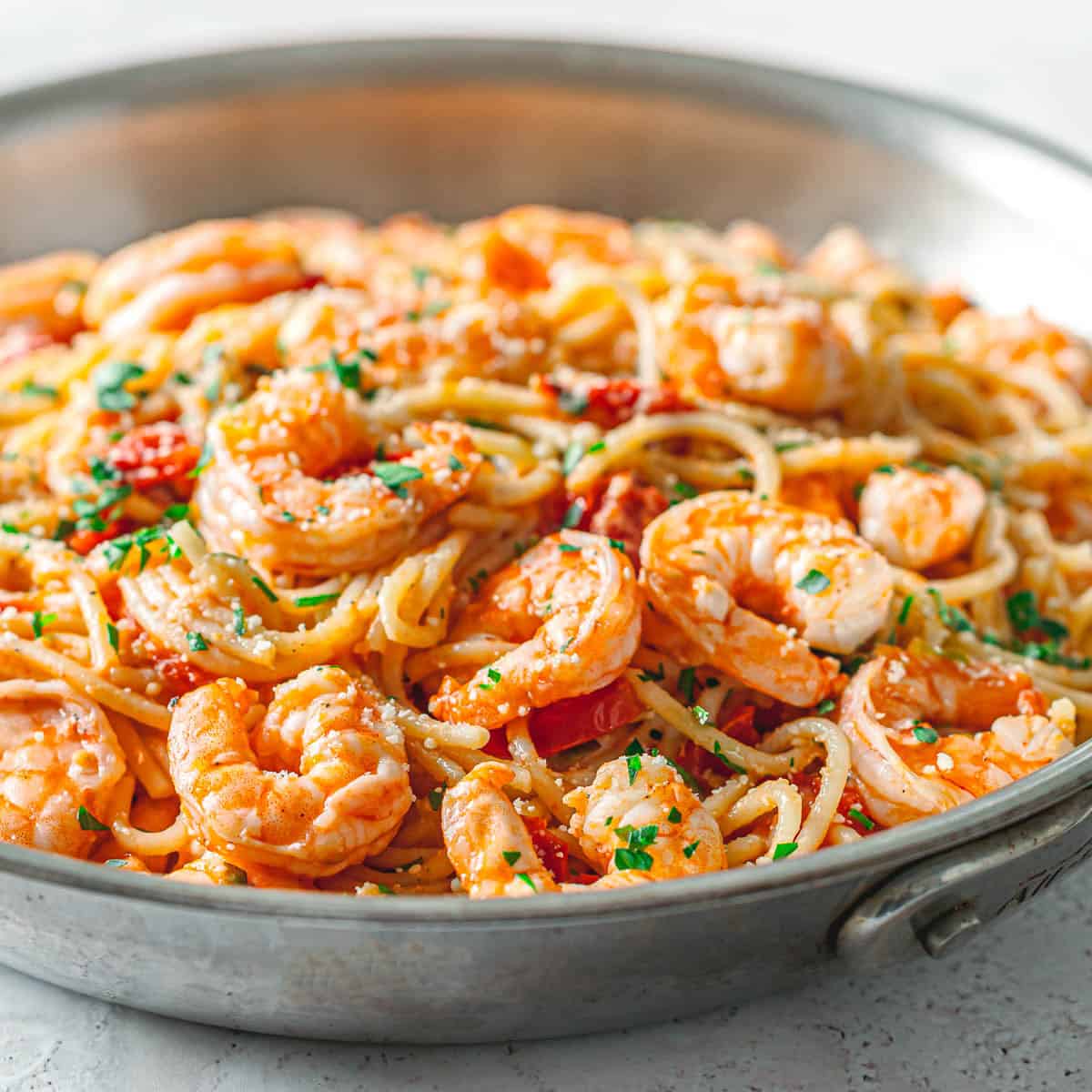 Shrimp and cherry tomato pasta recipe. 